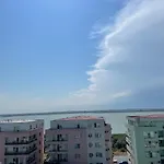 Summerland Crazy Apartamento Mamaia