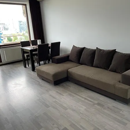 Apartment Summerland Crazy Mamaia