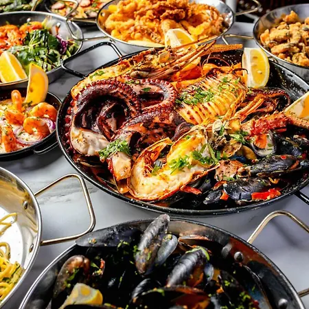 Summerland Crazy * Mamaia